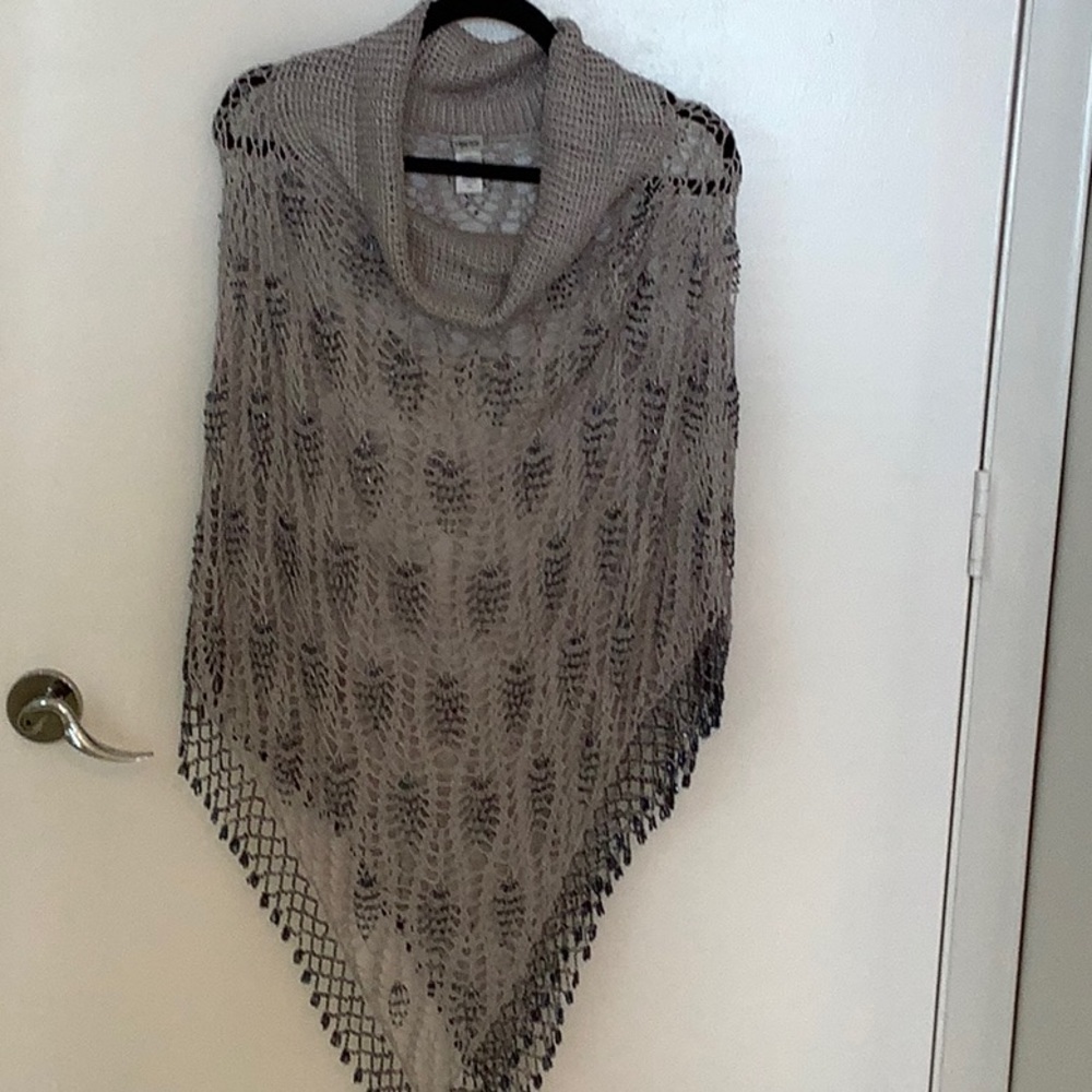 Chico’s Crochet Beaded Shawl Size S/M